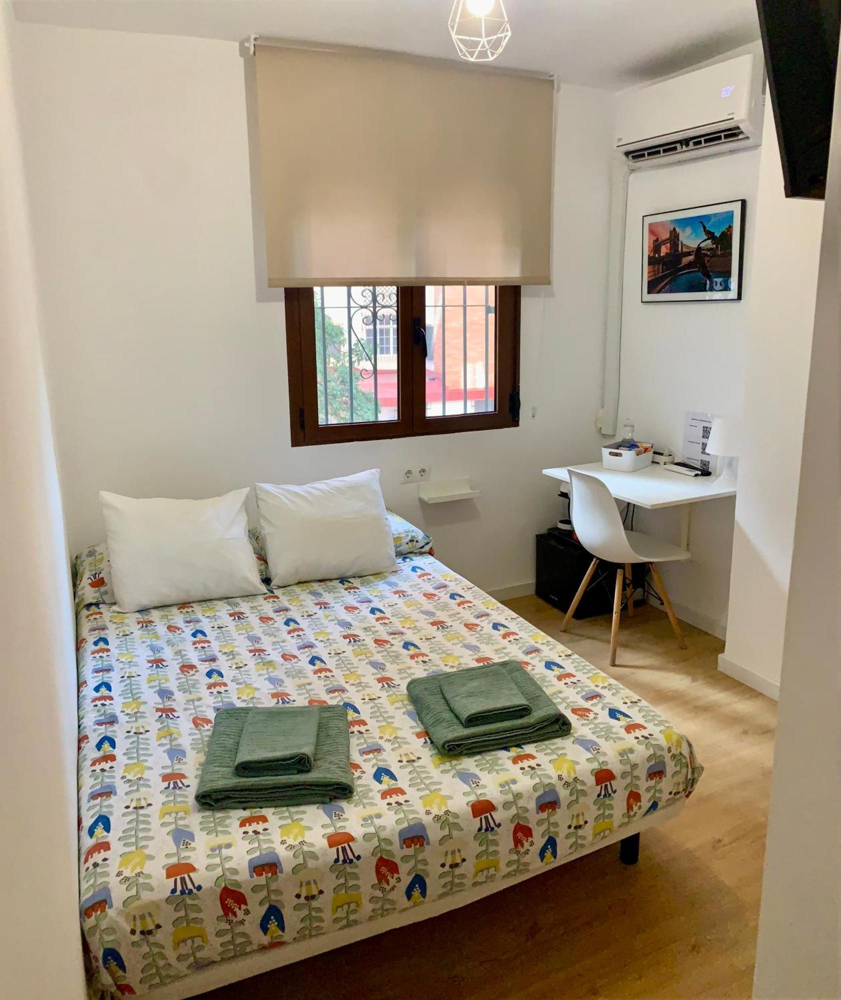 Habitacion Gonzalez マラガ エクステリア 写真